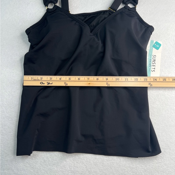 Sunsets Escape Black Amelia Tankini top size 6 - Picture 5 of 12